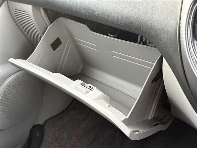 MITSUBISHI DELICA SPACE GEAR  4WD 2006