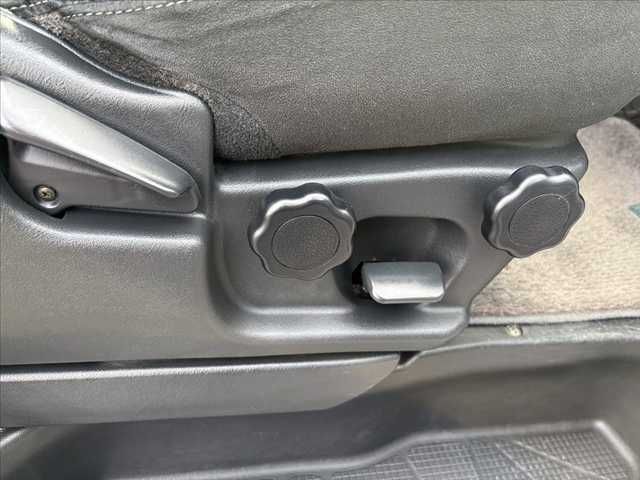 MITSUBISHI DELICA SPACE GEAR  4WD 2006