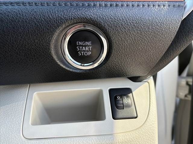 TOYOTA SIENTA 4WD 2016