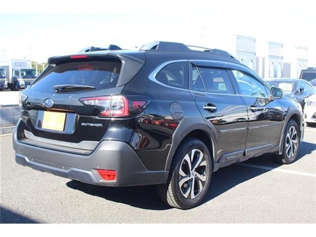 SUBARU LEGACY OUTBACK 2023