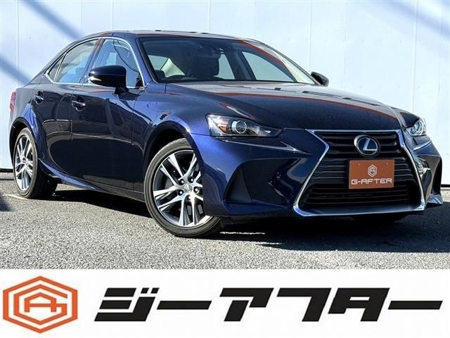 TOYOTA LEXUS IS300 2017