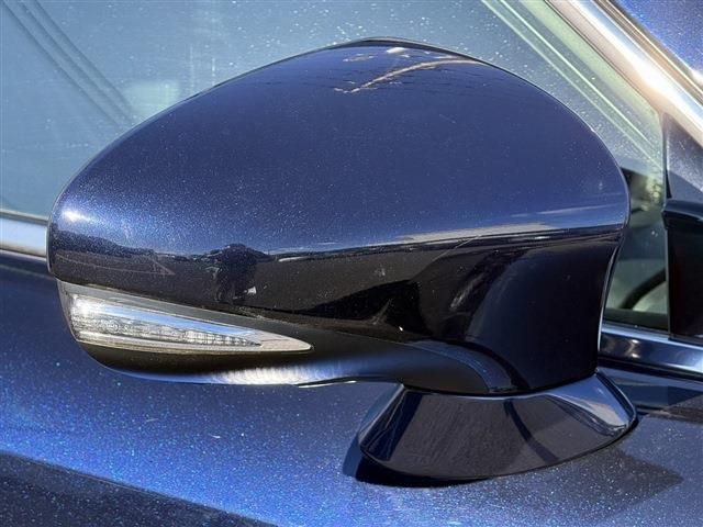 TOYOTA LEXUS IS300 2017