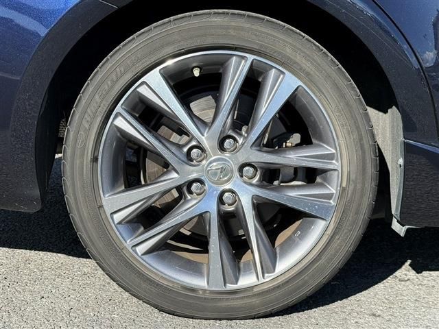 TOYOTA LEXUS IS300 2017