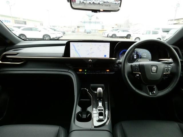 TOYOTA CROWN SPORT 2024