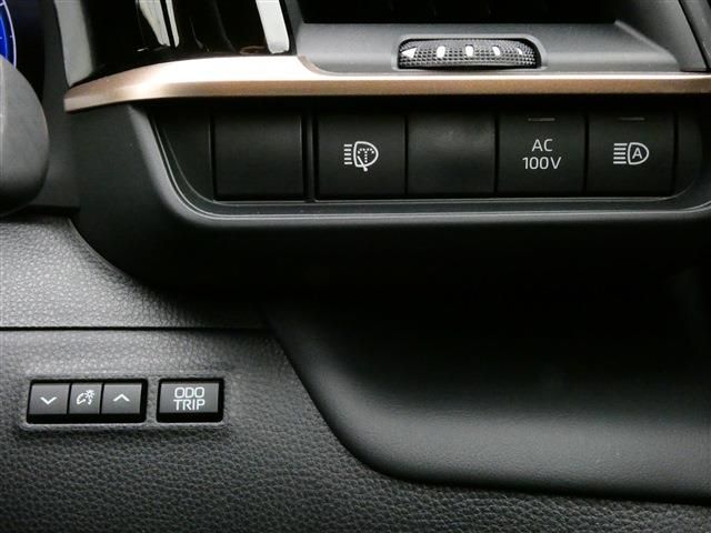 TOYOTA CROWN SPORT 2024