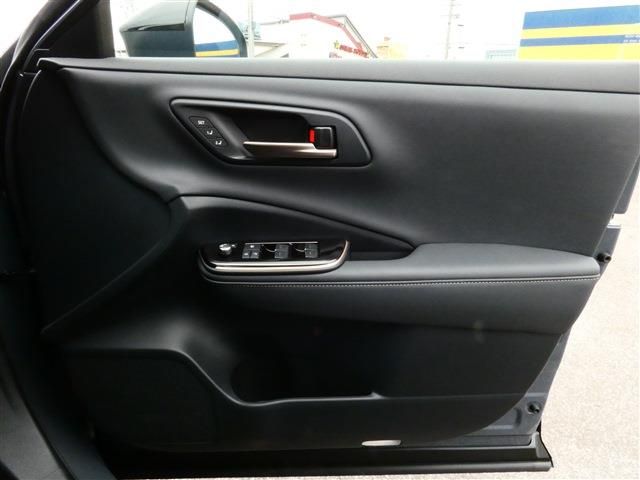 TOYOTA CROWN SPORT 2024