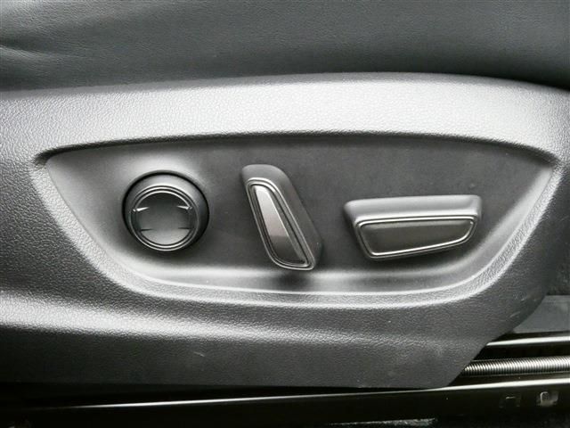 TOYOTA CROWN SPORT 2024