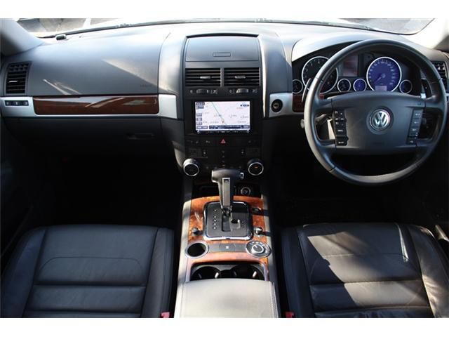 VOLKSWAGEN VOLKSWAGEN TOUAREG 2008