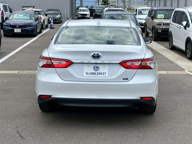 TOYOTA CAMRY HYBRID 2020