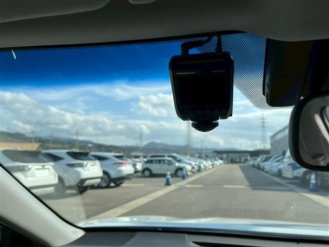 TOYOTA CAMRY HYBRID 2020