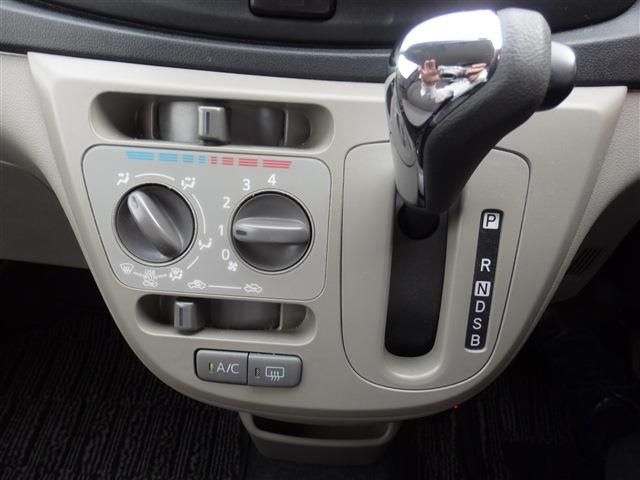 DAIHATSU MIRA e:S 2013