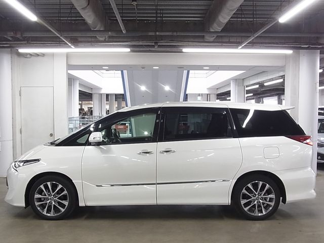 TOYOTA ESTIMA 2016