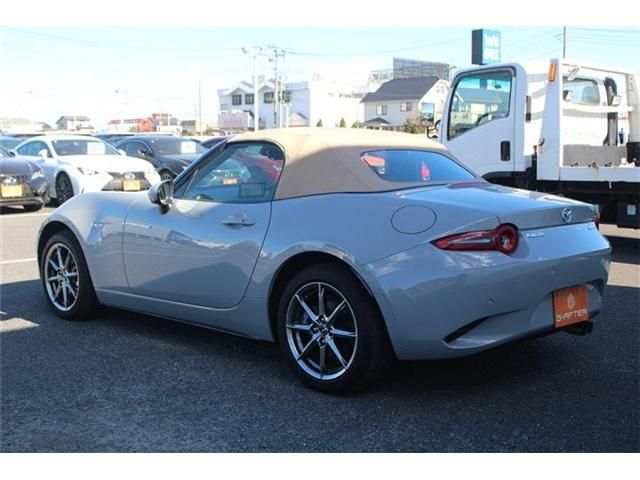 MAZDA ROADSTER 2024