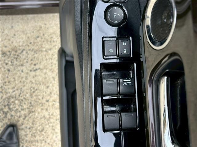 HONDA N BOX CUSTOM 2020