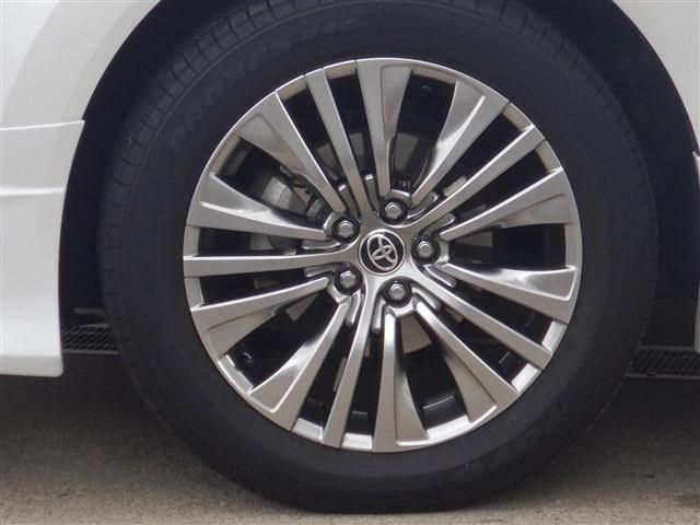 TOYOTA HARRIER HYBRID 2024