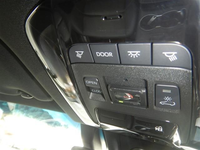 TOYOTA HARRIER HYBRID 2024