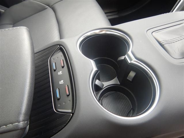 TOYOTA HARRIER HYBRID 2024