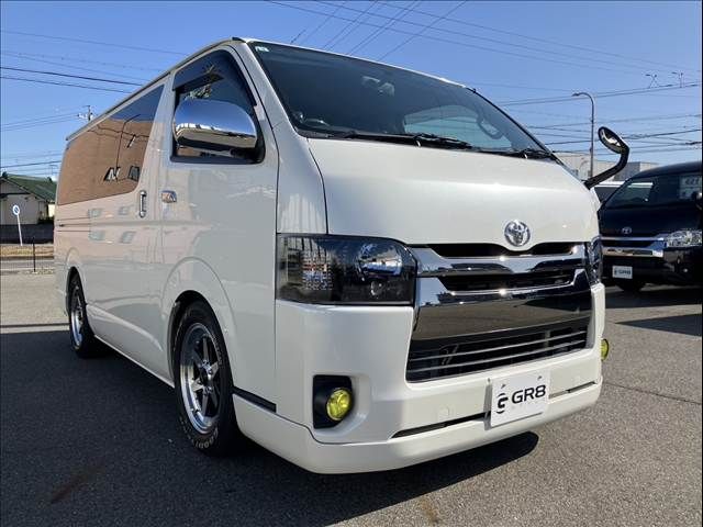 TOYOTA HIACE van 2WD 2017
