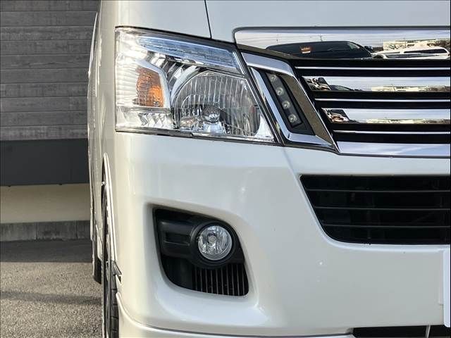 NISSAN NV350 CARAVAN 2016