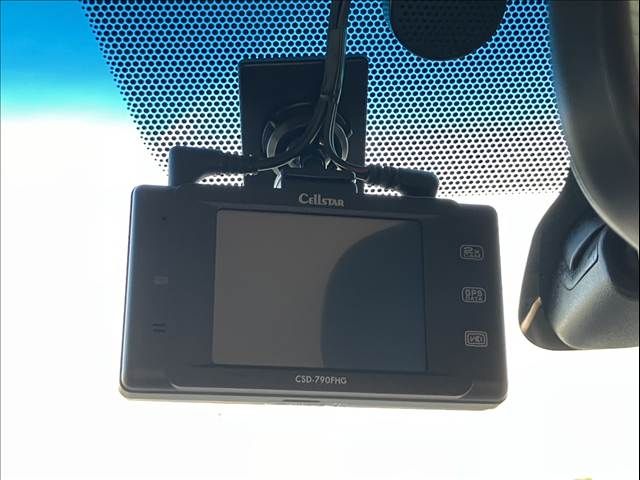 NISSAN NV350 CARAVAN 2016