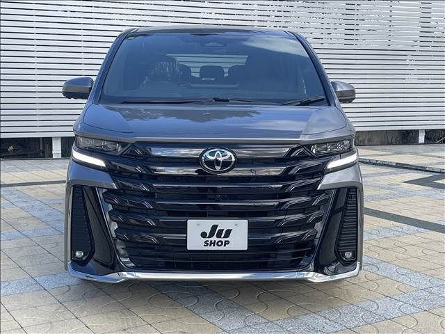 TOYOTA VELLFIRE 2025