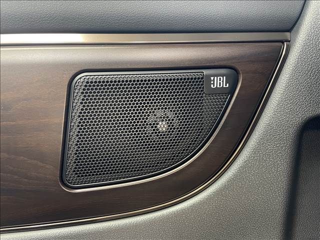 TOYOTA VELLFIRE 2025