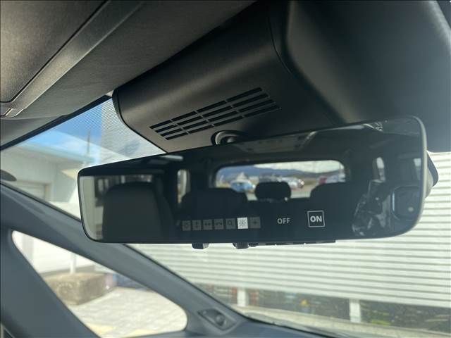 TOYOTA VELLFIRE 2025