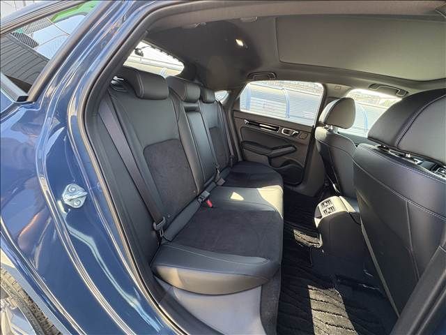 HONDA CIVIC hatchback 2025