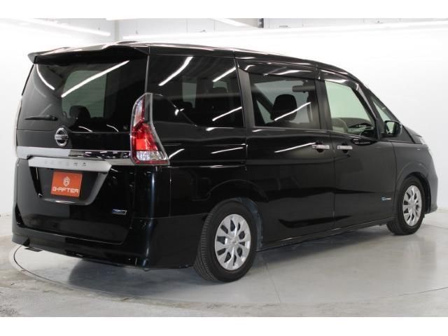 NISSAN SERENA  S-HYBRID 2017