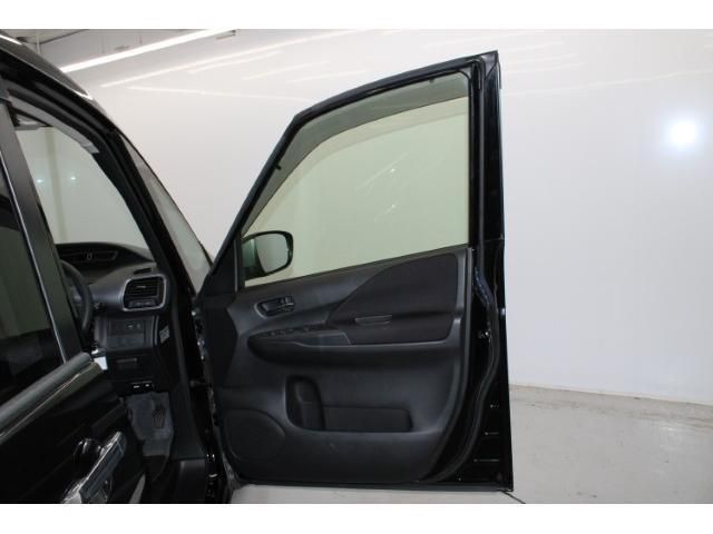 NISSAN SERENA  S-HYBRID 2017