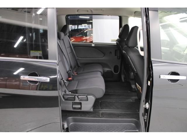 NISSAN SERENA  S-HYBRID 2017