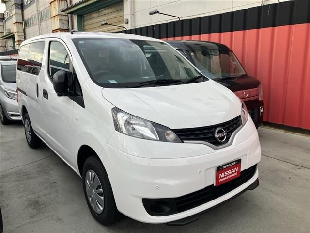 NISSAN NV200 VANETTE van 4WD 2025
