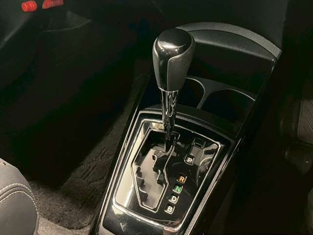 TOYOTA COROLLA FIELDER HYBRID 2016