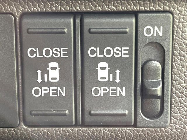 HONDA FREED HYBRID 2023