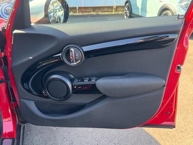 BMW MINI COOPER 5DOOR 2021