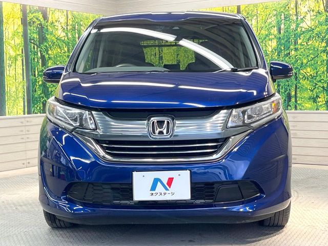 HONDA FREED plus HYBRID 2017