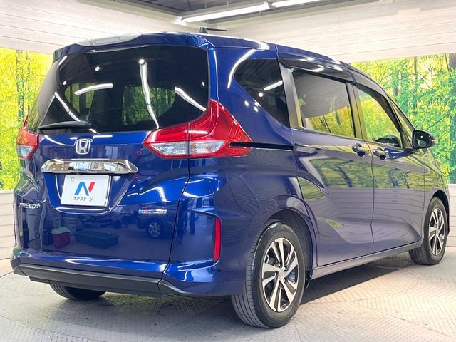 HONDA FREED plus HYBRID 2017