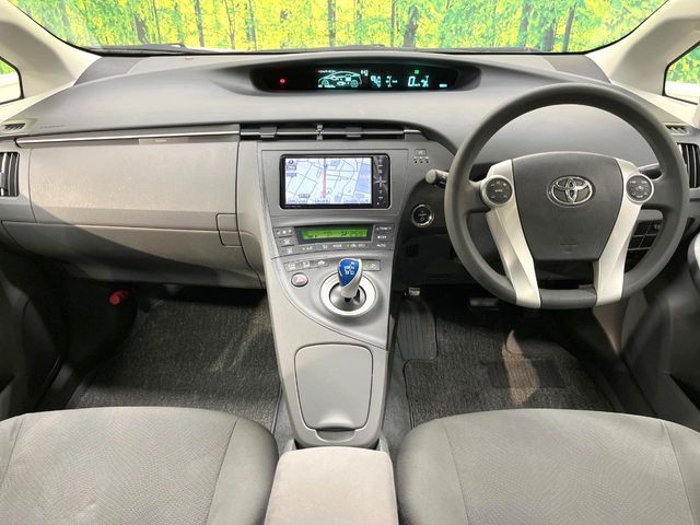 TOYOTA PRIUS 2010