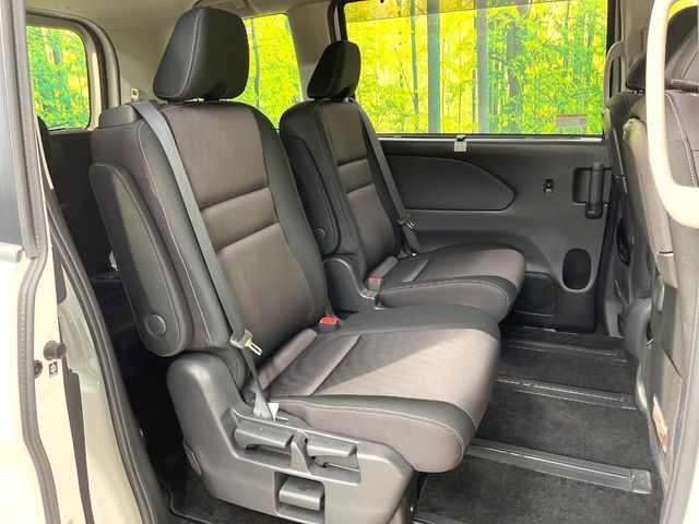 NISSAN SERENA  WG 2018