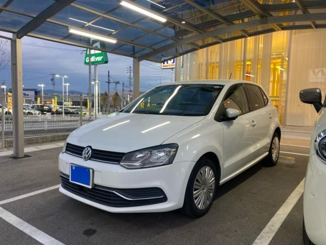 VOLKSWAGEN VOLKSWAGEN POLO 2015