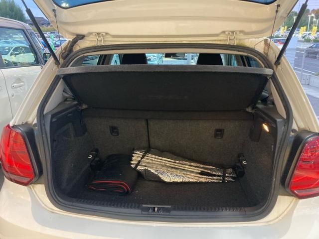 VOLKSWAGEN VOLKSWAGEN POLO 2015