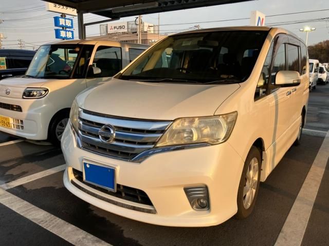 NISSAN SERENA  WG 2011
