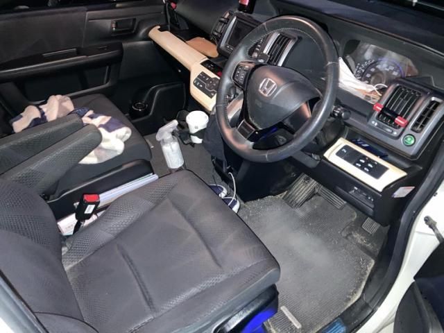 HONDA STEPWAGON SPADA 2009