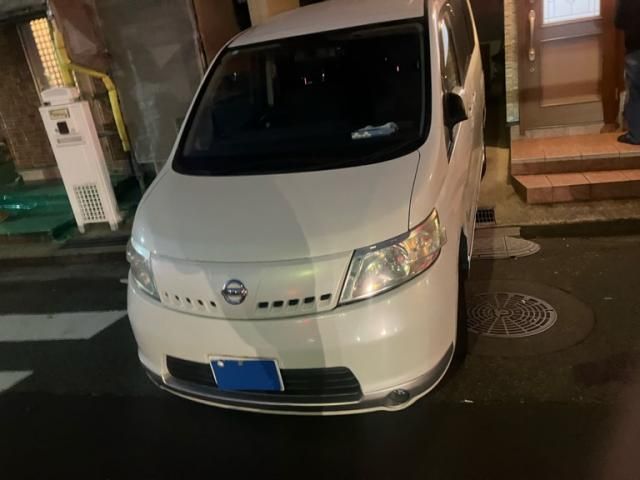 NISSAN SERENA  WG 2006