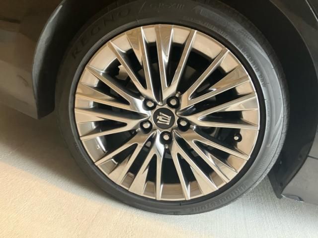 TOYOTA CROWN sedan hybrid 4WD 2018