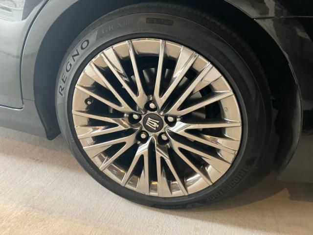 TOYOTA CROWN sedan hybrid 4WD 2018