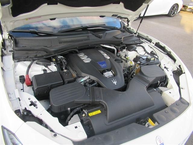 MASERATI MASERATI GHIBLI Sedan 2016