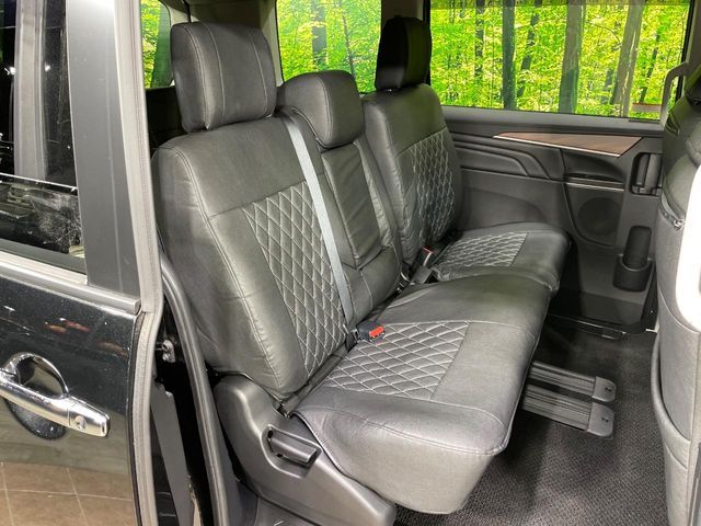 MITSUBISHI DELICA D:5 4WD 2024