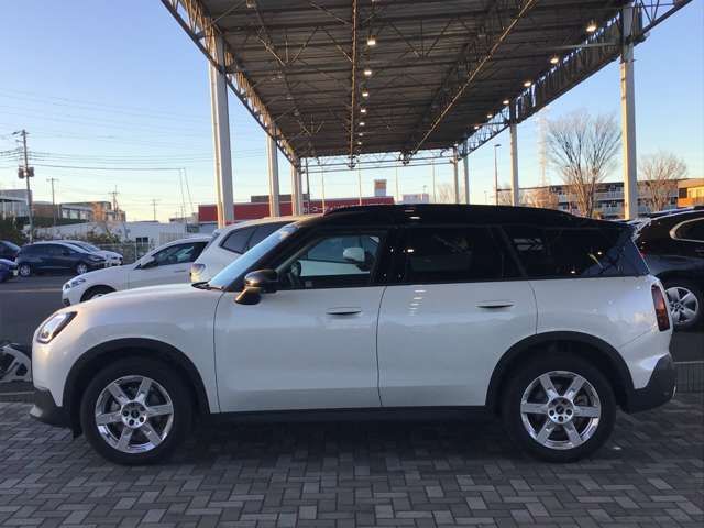 BMW MINI COUNTRYMAN 2025