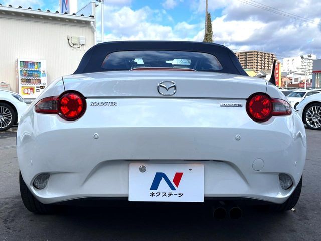 MAZDA ROADSTER 2023